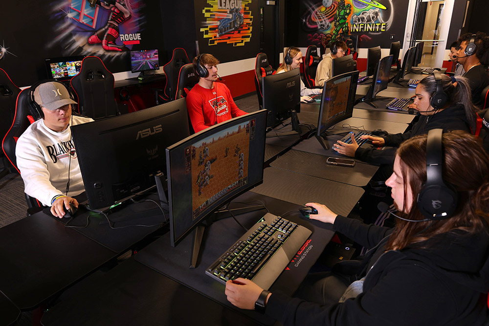 Students in eSports Arena