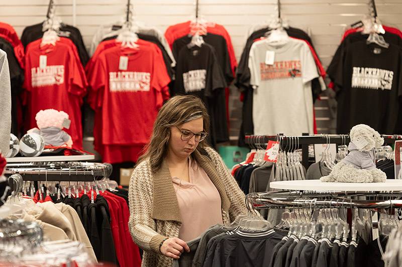 Female shopping in SCC bookstore